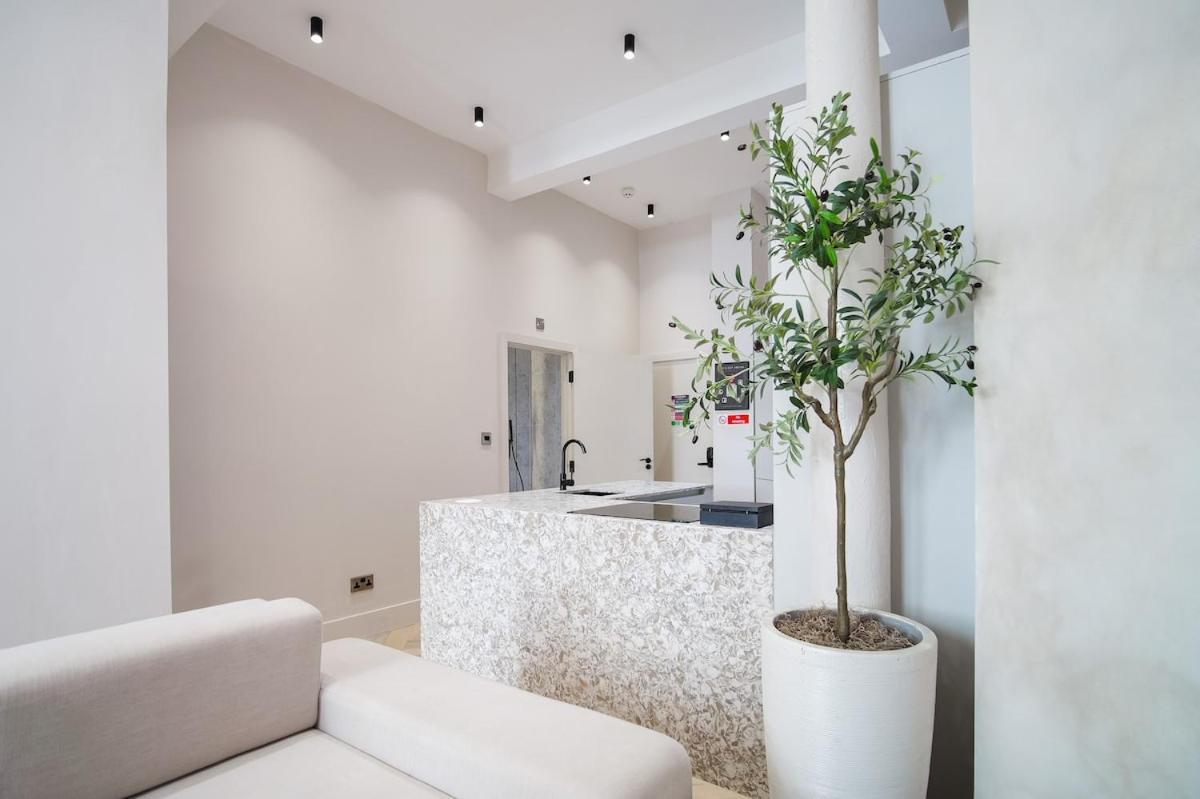 Japandi By The Heim Residences Manchester Exteriör bild