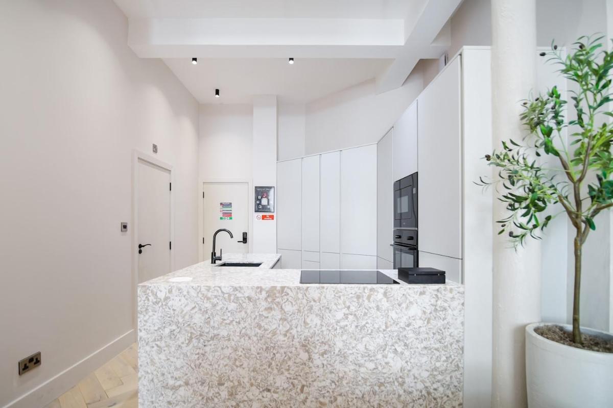 Japandi By The Heim Residences Manchester Exteriör bild