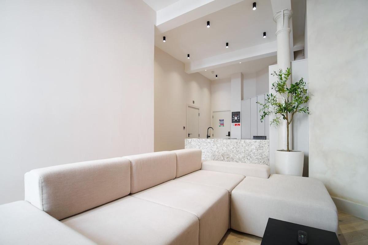 Japandi By The Heim Residences Manchester Exteriör bild
